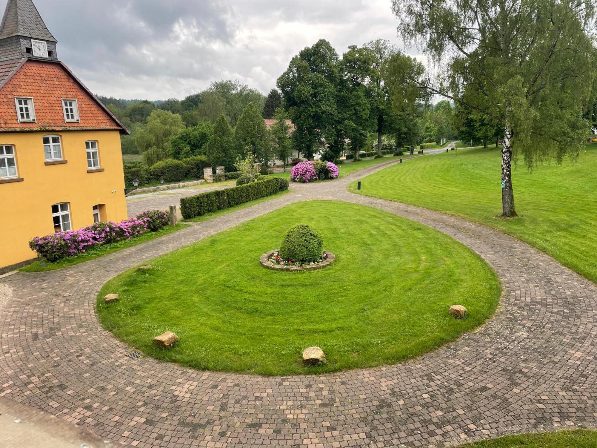 Hotel Schloss Hoehnscheid Bad Arolsen Exterior photo